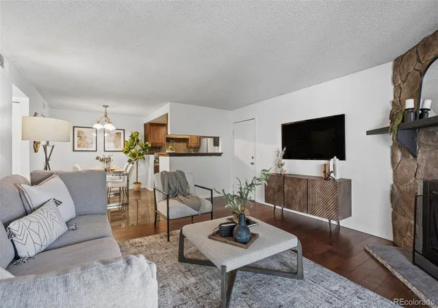 2nd image of 943 S Zeno Wy #207, Aurora, CO 80017 | MLS# 6971016
