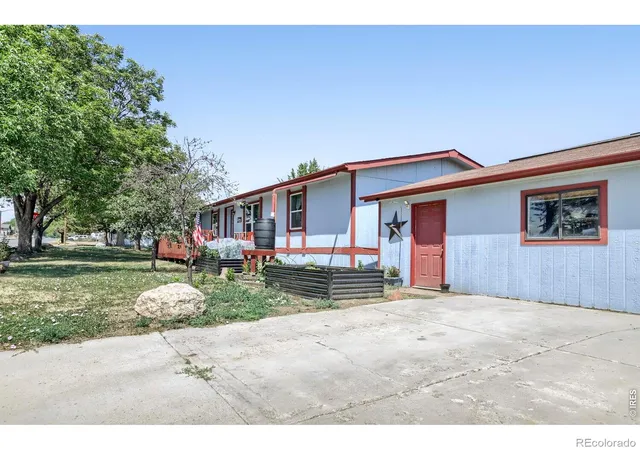Photo 1 of Single family home for sale at 329 Palmer Ave, Mead, CO 80542 | MLS# IR1066385 | Listing updated on 2026-09-16