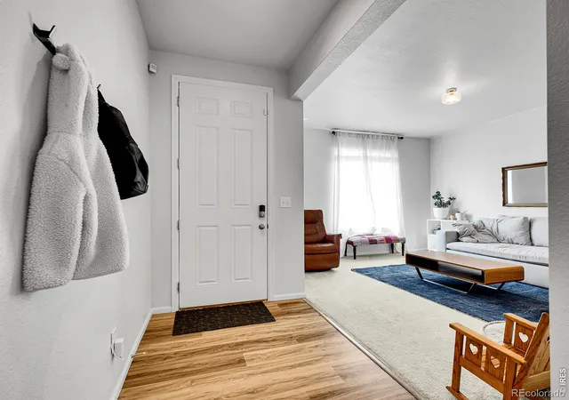 3rd image of 2545 Villageview Ln, Castle Rock, CO 80104 | MLS# IR1066392