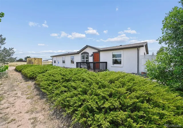 3rd image of 1350 Antelope Dr, Calhan, CO 80808 | MLS# 7319366