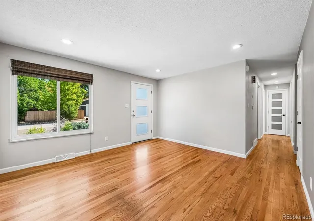 3rd image of 1461 S Magnolia Wy, Denver, CO 80224 | MLS# 1948289