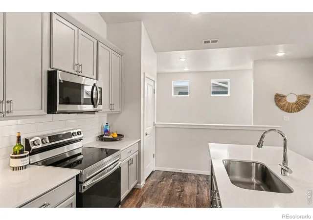 4th image of 1788 Iron Wheel Dr #1, Windsor, CO 80550 | MLS# IR1066396