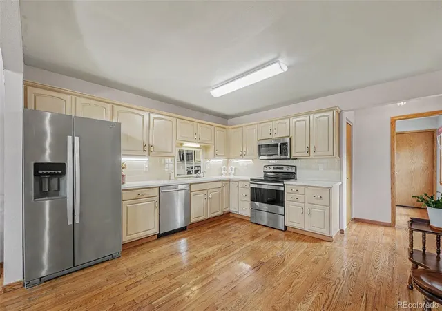 Listing Photo 5 - Condo for sale in building located at 1566 W 29th St, Loveland, CO 80538