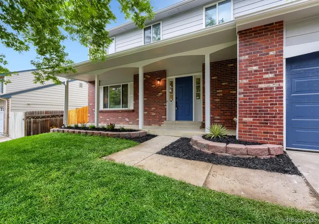 Photo 1 of Single family home for sale at 18325 E Idaho Pl, Aurora, CO 80017 | MLS# 6334040 | Listing updated on 2026-09-12