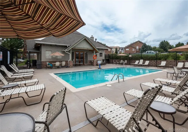 2nd image of 2541 S Bahama Cir, Aurora, CO 80013