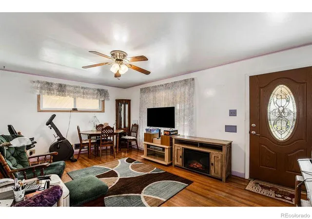 Photo 2 of Single family home for sale at 7270 Raritan St, Denver, CO 80221 | MLS# IR1066405 | Listing updated on 2026-10-03