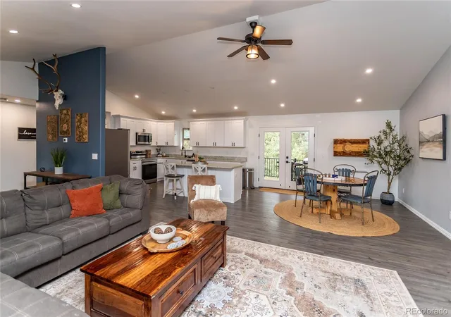 4th image of 1427 N Mountain Estates Rd, Florissant, CO 80816 | MLS# 9846593