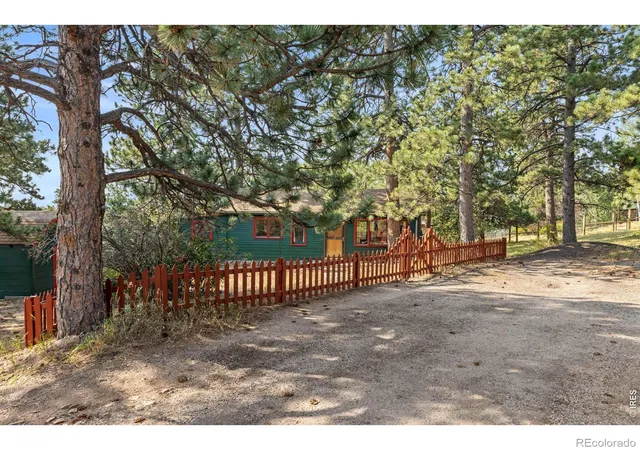 5th image of 32048 Hwy 72 Dr, Golden, CO 80403 | MLS# IR1066411