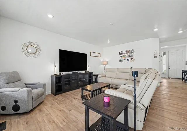 Photo 4 of Single family home for sale at 14854 Elm St, Thornton, CO 80602 | MLS# 3474985 | Listing updated on 2026-09-15