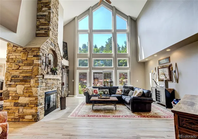 4th image of 14375 Timber Trl, Larkspur, CO 80118 | MLS# 2632202