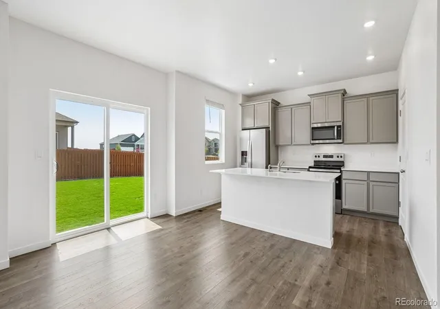 2nd image of 43113 Castle Stuart St, Elizabeth, CO 80107 | MLS# 8515613