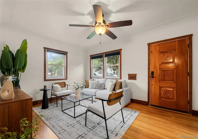 Photo 2 of Single family home for sale at 2636 S Pearl St, Denver, CO 80210 | MLS# 7115473 | Listing updated on 2026-10-09