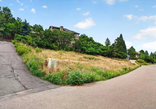 5th image of 6753 Big Horn Trl, Littleton, CO 80125 | MLS# 9150606