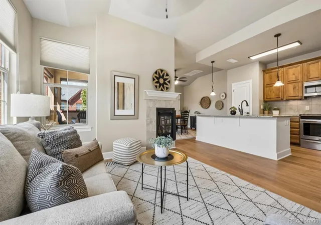 4th image of 1379 Charles Dr #D5, Longmont, CO 80503 | MLS# 9584881