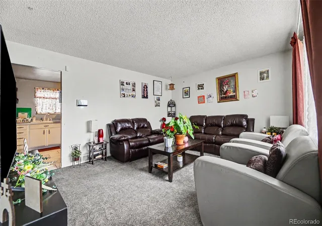 4th image of 5534 Xanadu St, Denver, CO 80239 | MLS# 6515159