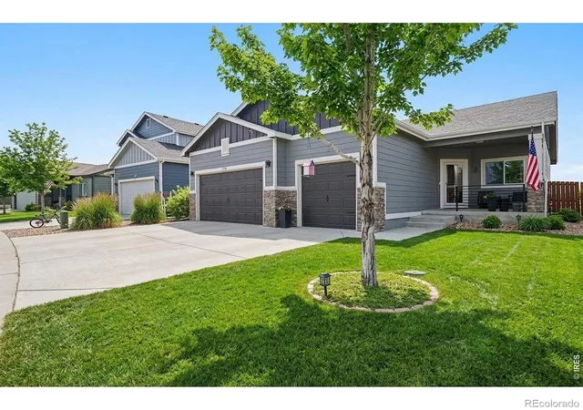 Photo 2 of Single family home for sale at 1194 Sunrise Cir, Milliken, CO 80543 | MLS# IR1066442 | Listing updated on 2026-08-14