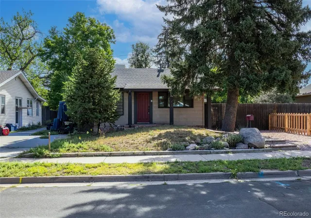 1st image of 4058 S Lincoln St, Englewood, CO 80113 | MLS# 4118745