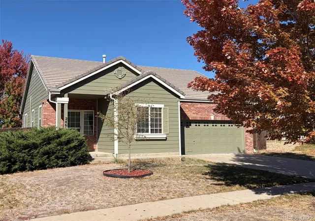 Single family home for sale at 2461 S Andes Cir, Aurora, CO 80013 | MLS# 1634510