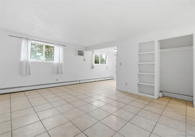 5th image of 875 S Quebec St #1, Denver, CO 80247 | MLS# 1921407