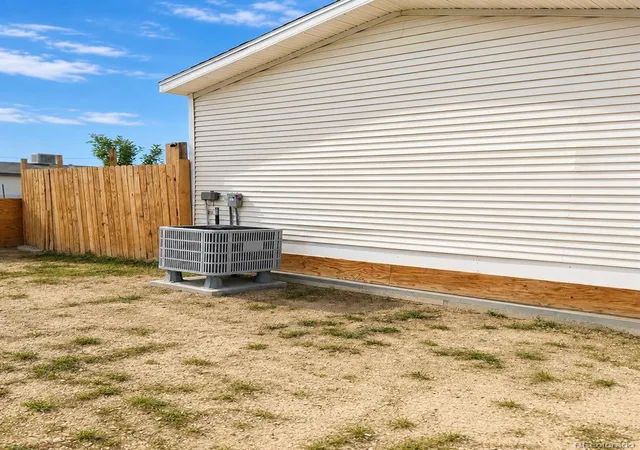 Photo 5 of Sale Pending at 312 Ceratosaurus Cir, Dinosaur, CO 81610 | MLS# 8870995 | Listing updated on 2026-08-25