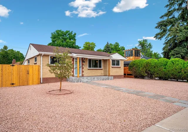 2nd image of 1495 S Benton St, Lakewood, CO 80232 | MLS# 4147237