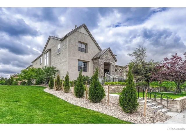5th image of 10360 Bluffmont Dr, Lone Tree, CO 80124 | MLS# IR1066459
