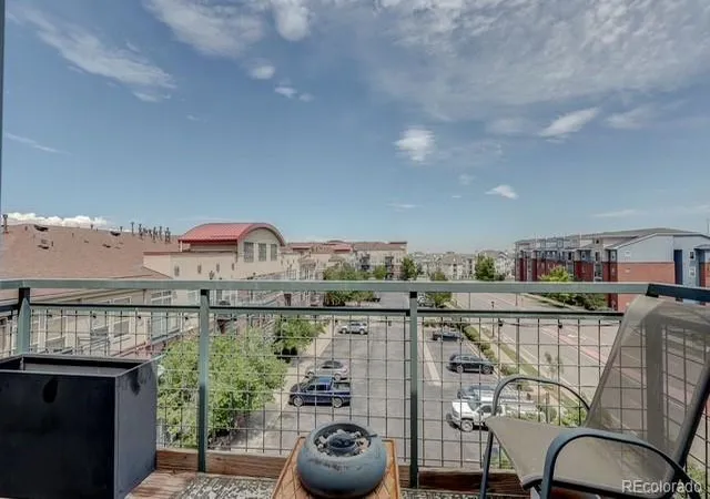 5th image of 10184 Park Meadows Dr #1402, Lone Tree, CO 80124 | MLS# 1911621
