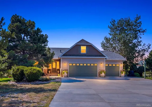 Photo 1 of Single family home for sale at 34479 S Falcon Cir, Kiowa, CO 80117 | MLS# 8550385 | Listing updated on 2026-09-22