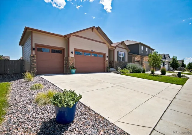Photo 3 of Single family home for sale at 1496 Vantage Pkwy, Berthoud, CO 80513 | MLS# 5259271 | Listing updated on 2026-08-23