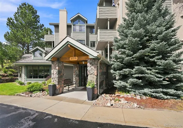 4th image of 31719 Rocky Village Dr #103, Evergreen, CO 80439 | MLS# 4590450