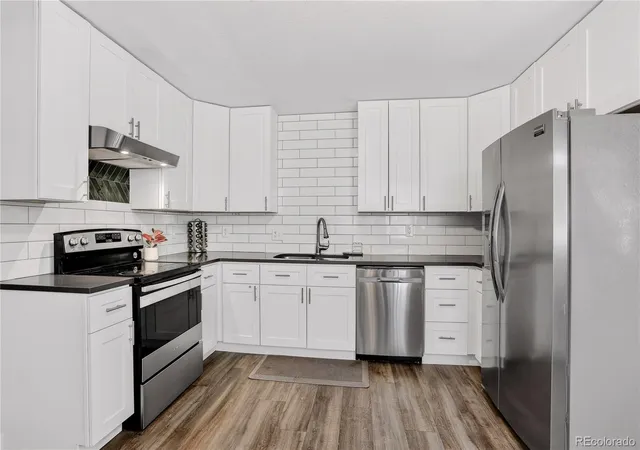Photo 4 of Single family home for sale at 937 Kramer Ct, Aurora, CO 80010 | MLS# 4580056 | Listing updated on 2026-09-03