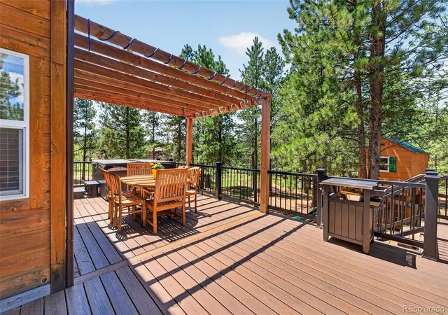 Photo 4 of Single family home for sale at 2141 Valley View Dr, Woodland Park, CO 80863 | MLS# 5155356 | Listing updated on 2026-10-03