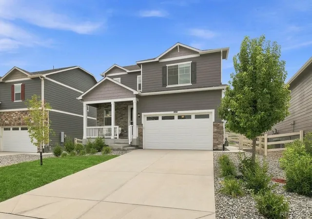 2nd image of 4830 Fiadore Ln, Castle Rock, CO 80104 | MLS# 2183368