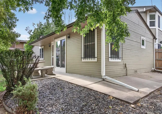 Photo 3 of Townhouse for sale at 5404 W 17th Avenue, Lakewood, CO 80214 | MLS# 2191284 | Listing updated on 2026-10-06