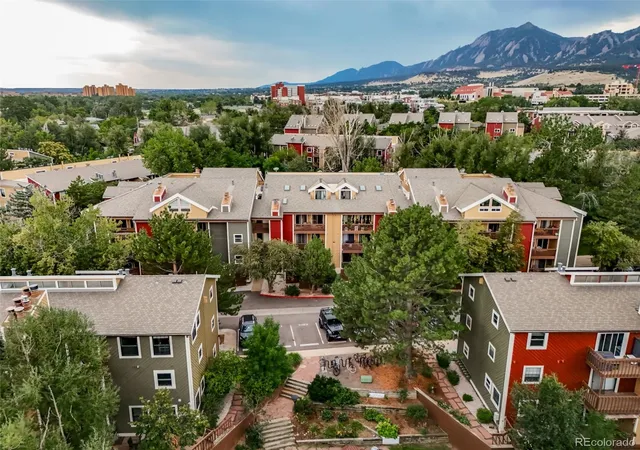 2nd image of 2892 Shadow Creek Dr #111, Boulder, CO 80303 | MLS# 2740891