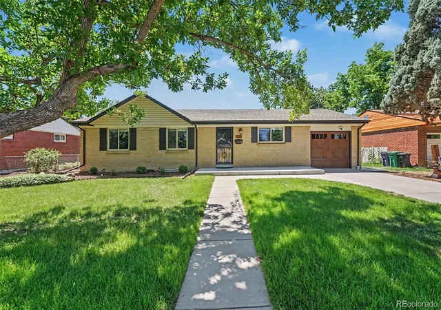 1st image of 715 S Glencoe St, Denver, CO 80246 | MLS# 3999433