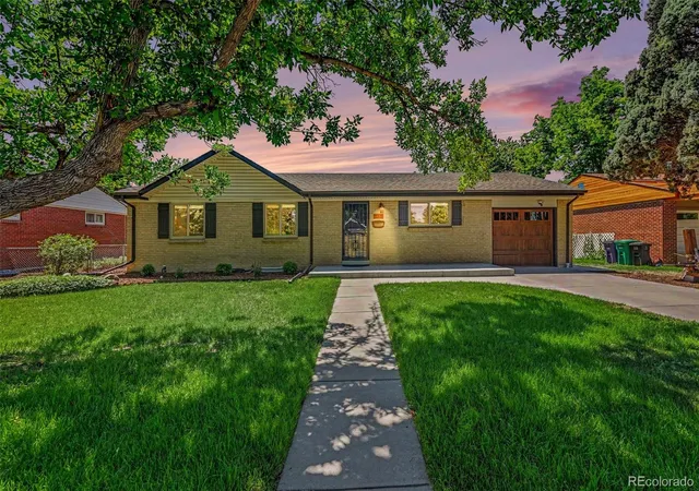 Photo 2 of Single family home for sale at 715 S Glencoe St, Denver, CO 80246 | MLS# 3999433 | Listing updated on 2026-09-26