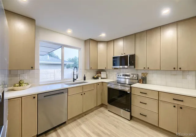 3rd image of 3540 Kearney, Denver, CO 80207 | MLS# 2214355