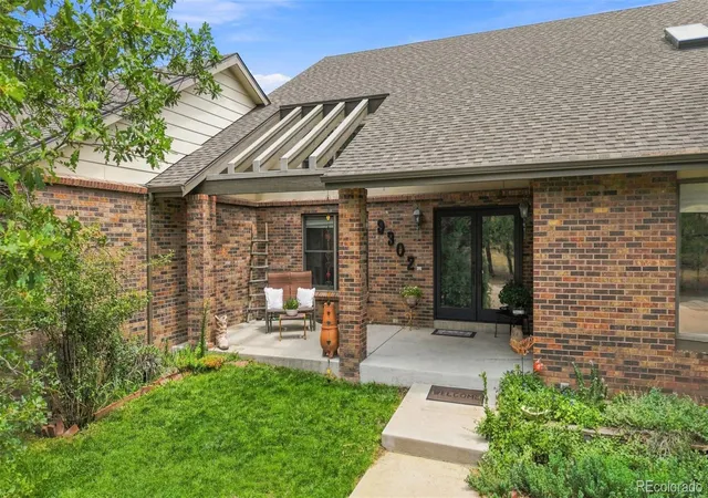 3rd image of 9302 N Heather Dr, Castle Rock, CO 80108 | MLS# 8668556