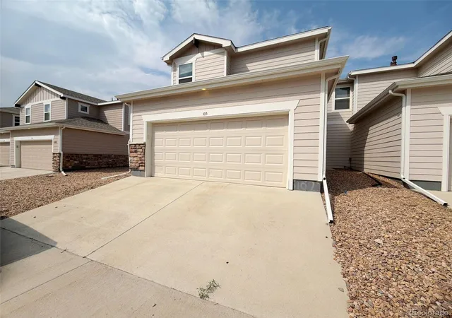 Photo 3 of Townhouse for sale at 6107 Summit Peak Ct #105, Erie, CO 80516 | MLS# 4384340 | Listing updated on 2026-08-21