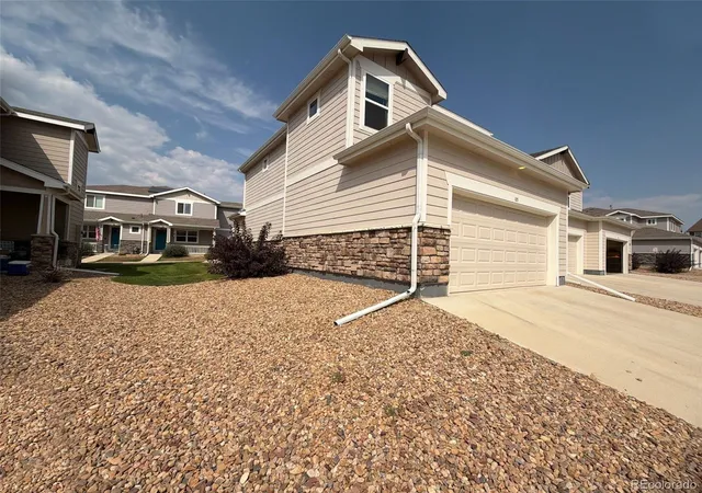 Photo 4 of Townhouse for sale at 6107 Summit Peak Ct #105, Erie, CO 80516 | MLS# 4384340 | Listing updated on 2026-08-21
