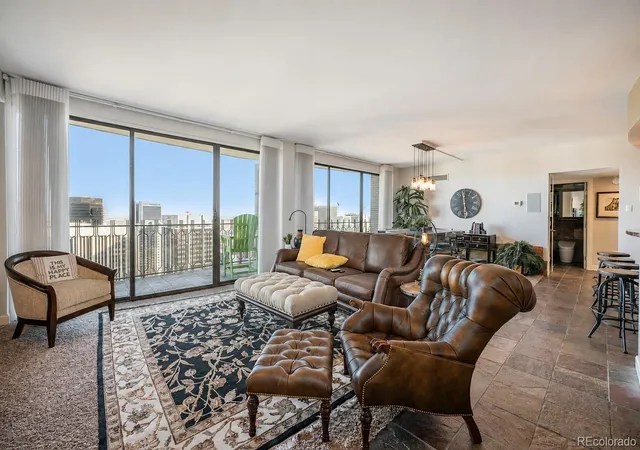 2nd image of 1020 15th St #42C, Denver, CO 80202 | MLS# 1665076