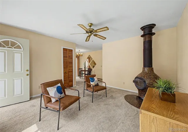 Photo 3 of Townhouse for sale at 16425 E Radcliff Pl #B, Aurora, CO 80015 | MLS# 9295783 | Listing updated on 2026-08-29