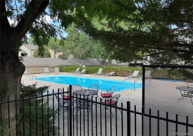28th image of 7265 S Xenia Cir #E, Centennial, CO 80112 | MLS# 4708660