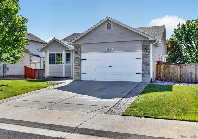 3rd image of 12614 Prince Creek Dr, Parker, CO 80134 | MLS# 2138946