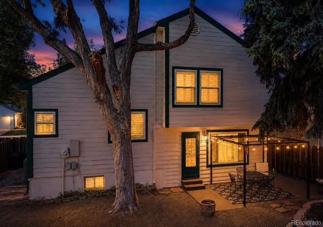 2nd image of 8276 Jellison Ct, Arvada, CO 80005 | MLS# 3687292