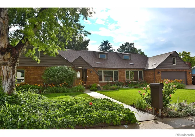 1st image of 1370 Bellaire St, Broomfield, CO 80020 | MLS# IR1066552
