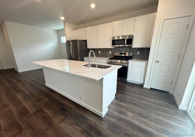 2nd image of 4005 Montgomery St, Evans, CO 80620 | MLS# IR1066558