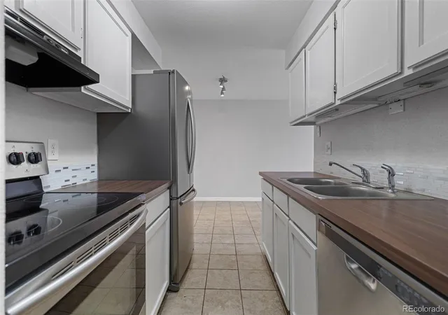 1st image of 209 E Highline Cir #302, Centennial, CO 80122 | MLS# 2208674