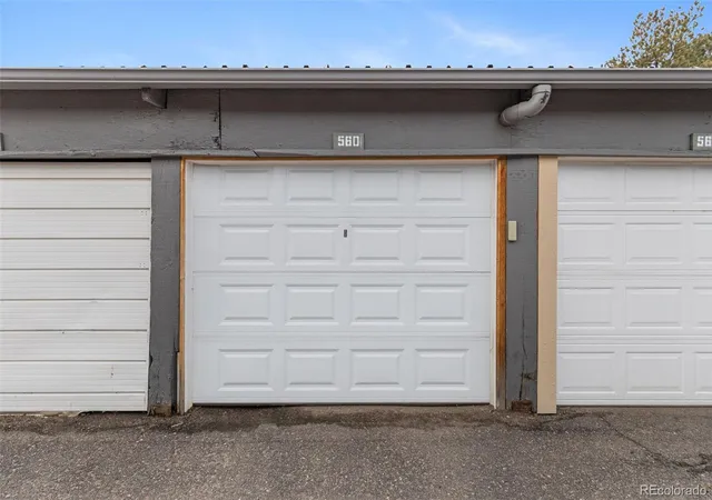 19th image of 209 E Highline Cir #302, Centennial, CO 80122 | MLS# 2208674